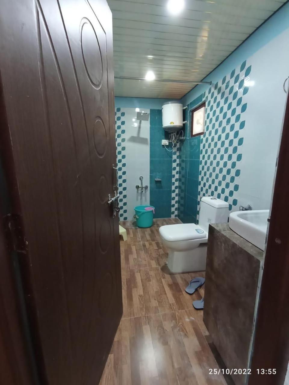 Nature Villaas Basa Homestay Pauri Extérieur photo