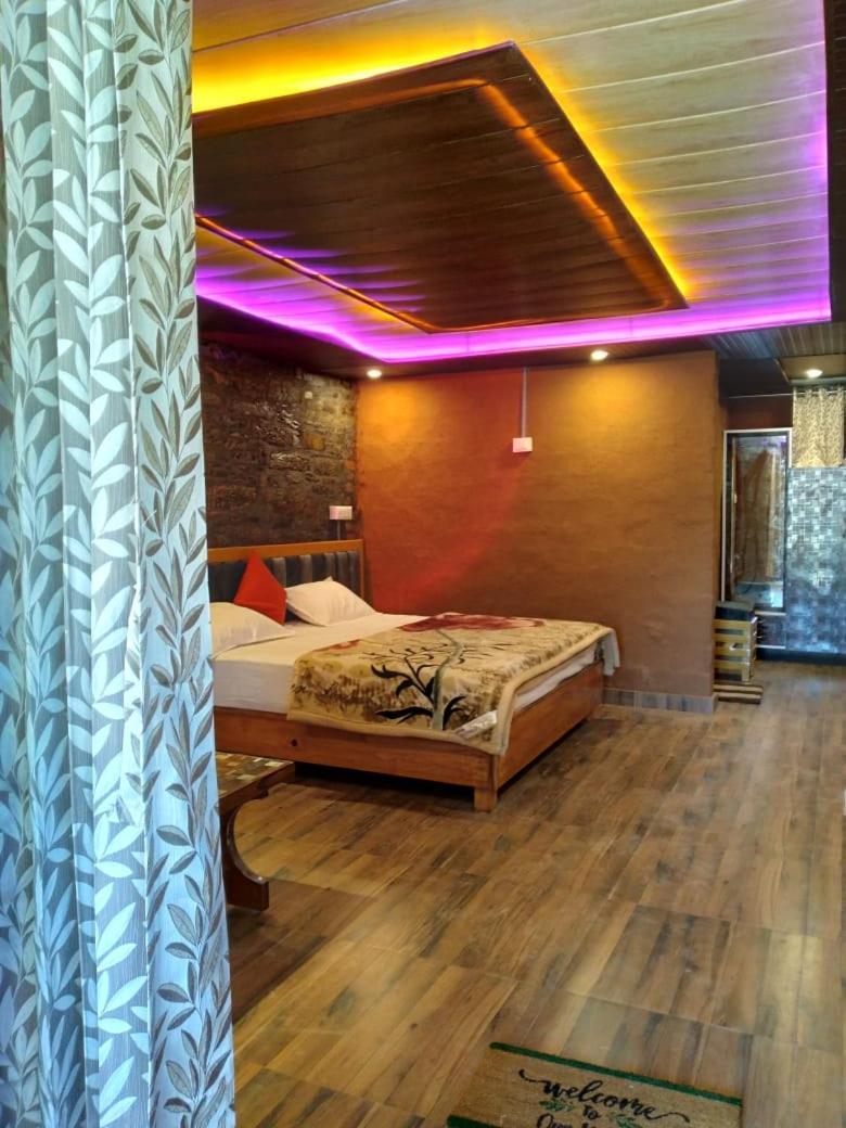 Nature Villaas Basa Homestay Pauri Extérieur photo